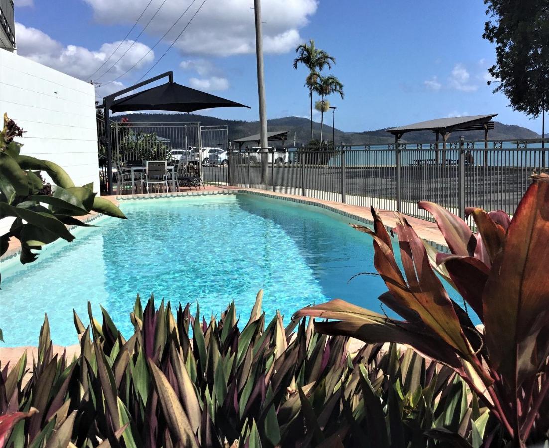 Whitsunday Waterfront Apartments Airlie Beach Εξωτερικό φωτογραφία