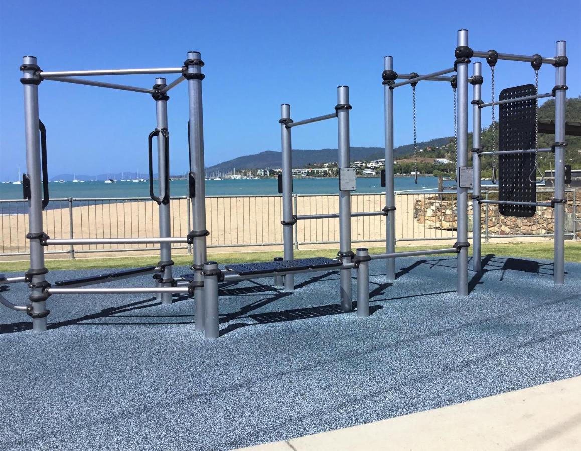 Whitsunday Waterfront Apartments Airlie Beach Εξωτερικό φωτογραφία