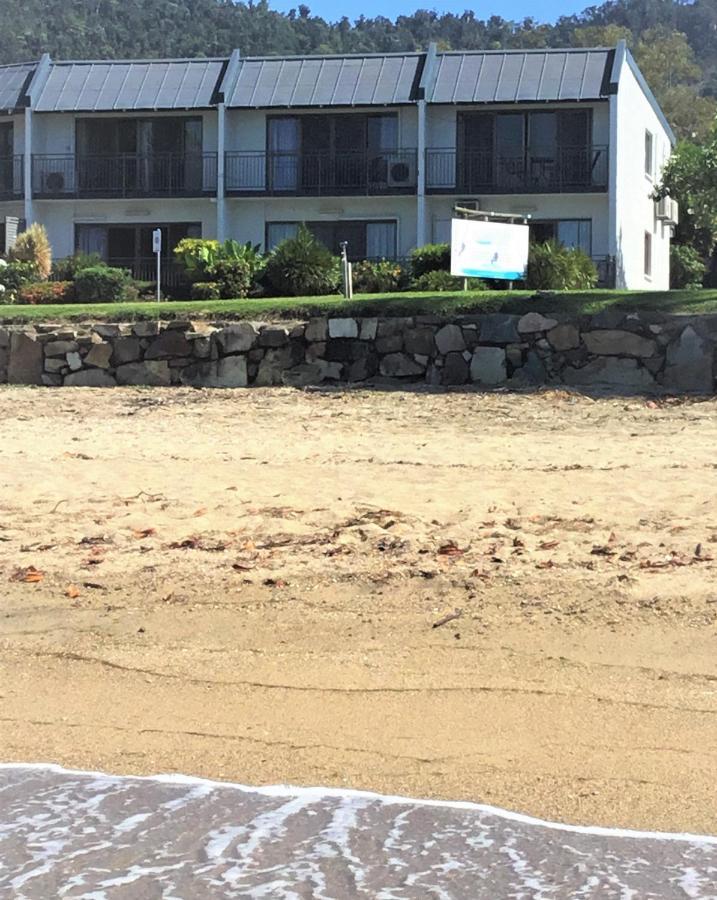 Whitsunday Waterfront Apartments Airlie Beach Εξωτερικό φωτογραφία
