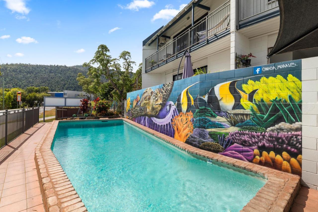 Whitsunday Waterfront Apartments Airlie Beach Εξωτερικό φωτογραφία